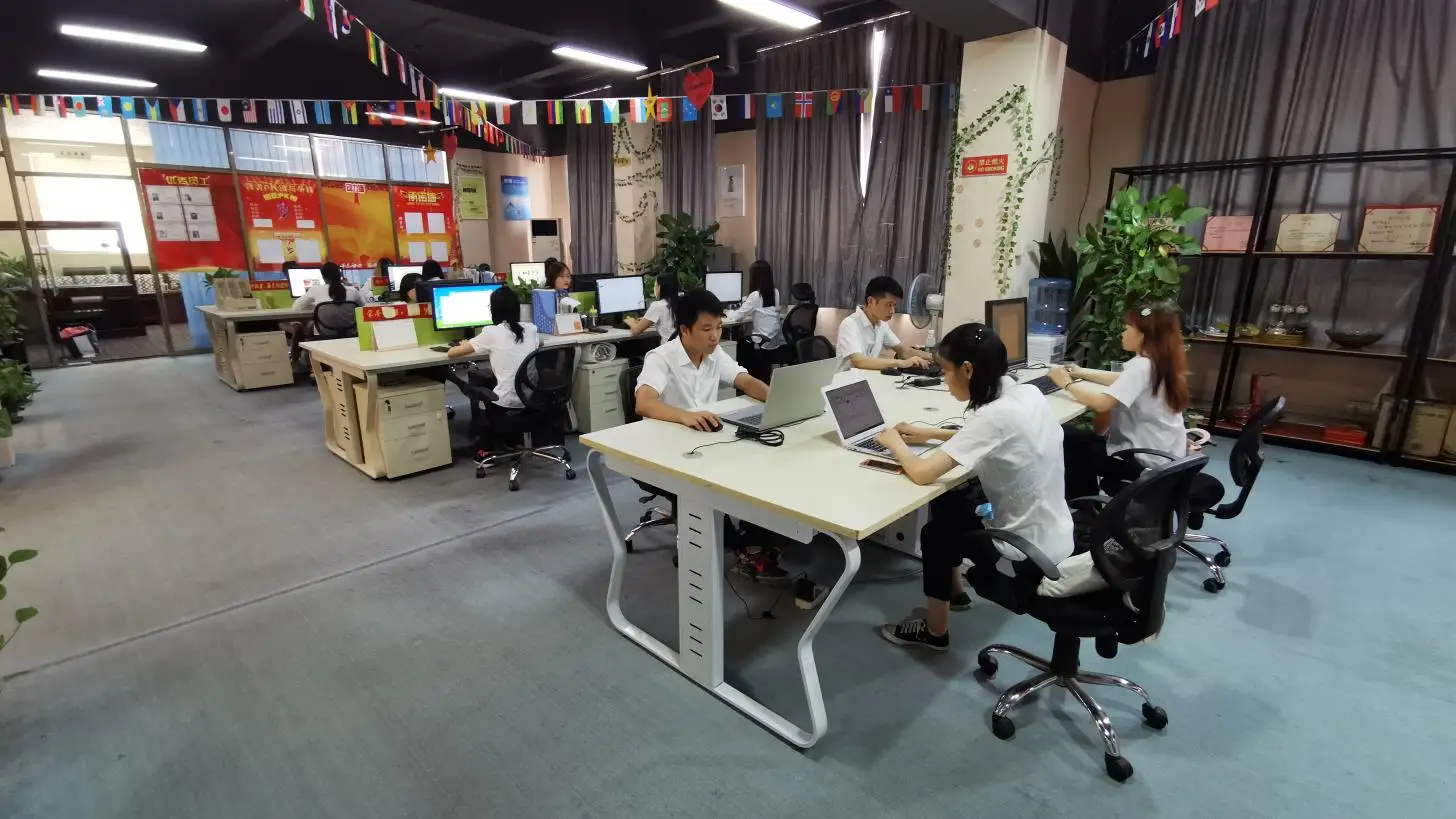 Rotation Rolling Ride Rocking Bus Le Bar Rides Children Amusement Bars