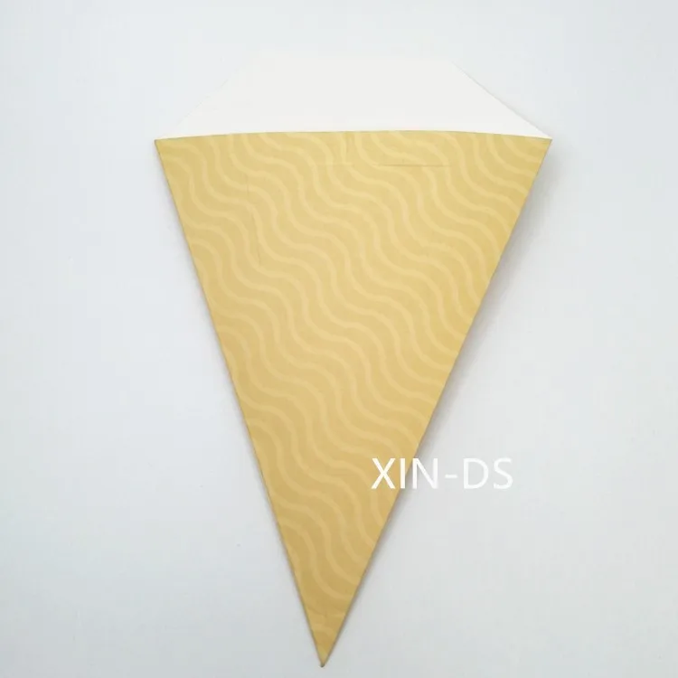 Crepe paper cone (4).jpg