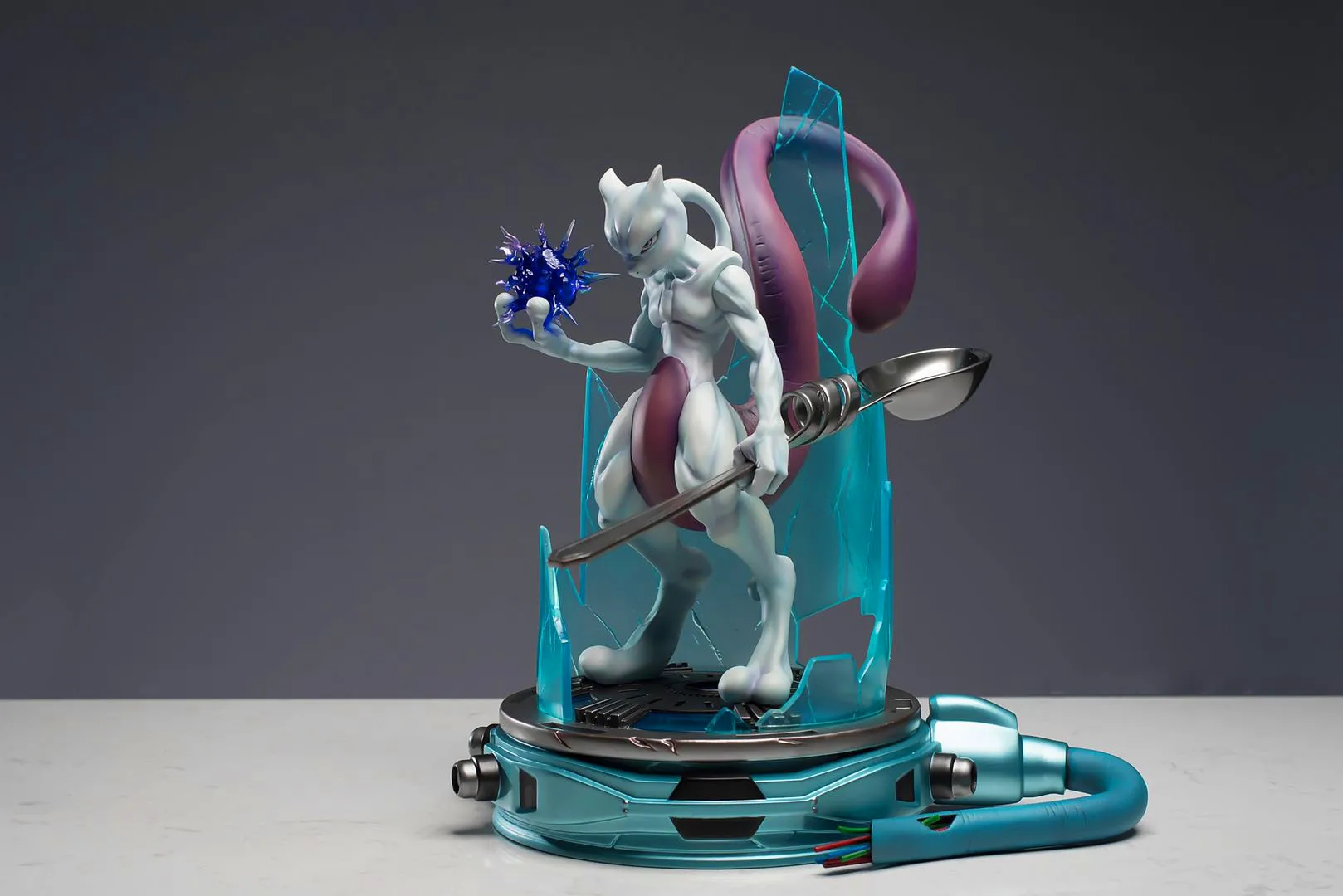 action figure mewtwo