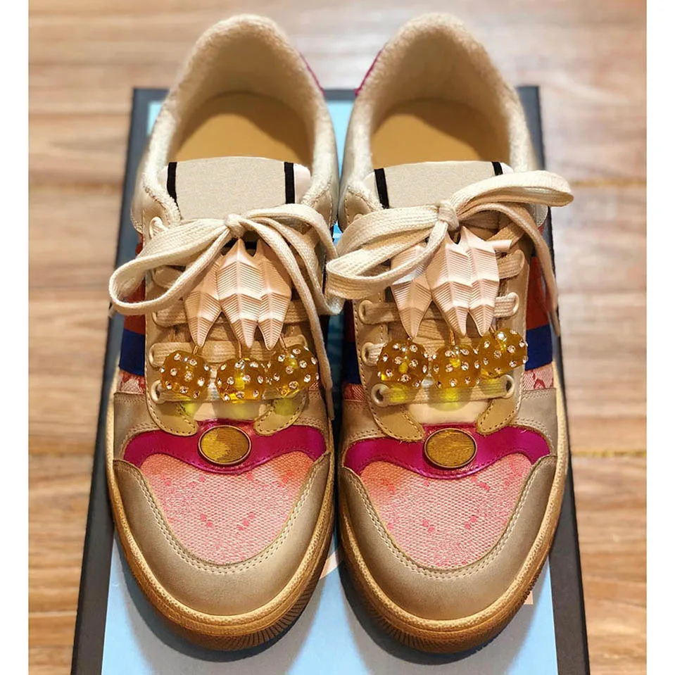 

Cherry pendant Italy style Famous fashion brand women shoes luxury Designer sneakers size  model RZ9