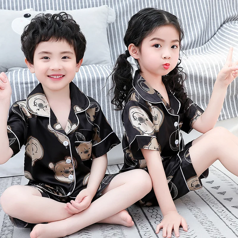 

2021 Summer Kid Pajama Slick Pyjama Infantil Pijama De Seda Piyama Anak Boy Sleepwear Girl Loungewear Silk Sleep Wear Two Pc Set