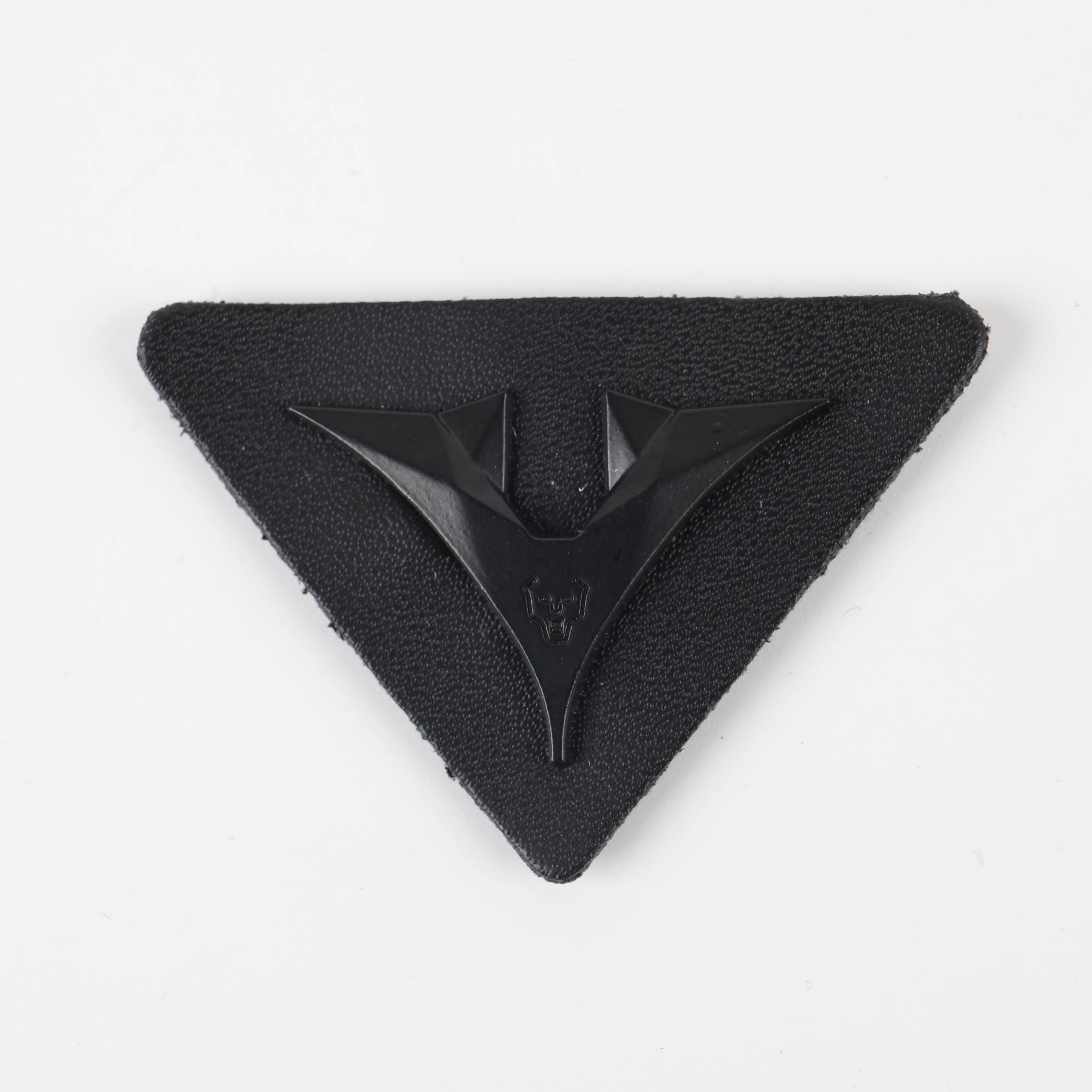 

Leather patch beanies of New Design jeans leather patch metal logo labels for jeans, Custom color