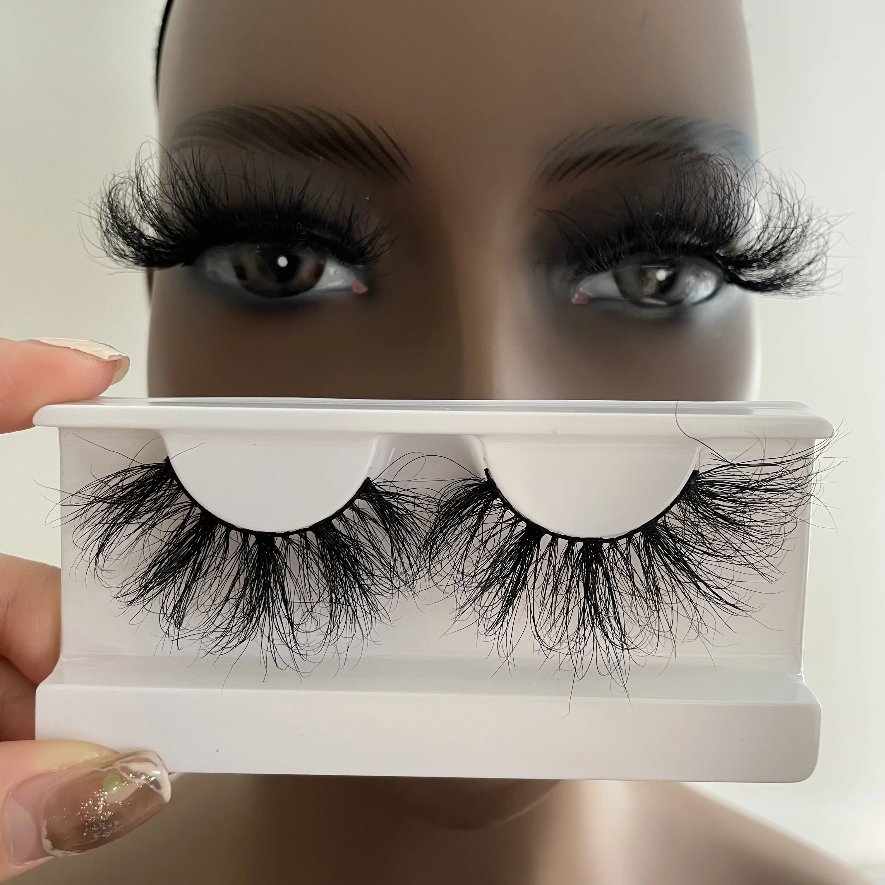 

Wholesale full strip lashes custom bulk eyelashes package box 25mm fluffy mink eye lashesh vendor with case, Natural black