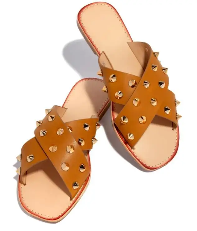 

2020 New Arrival Flat Slippers for Women Shoes Slides Rivet slippers Peep Toe sandals for women and ladies, Black, brown, snakeskin