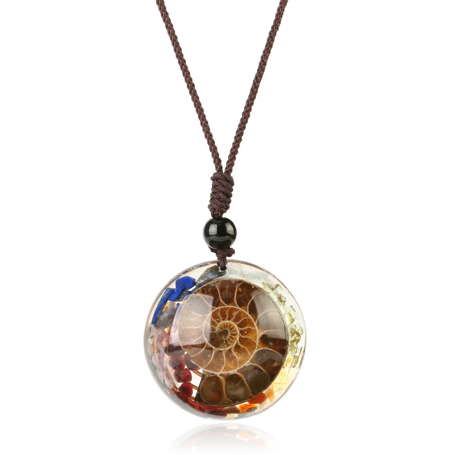 

Reki Healing Colorful 7 Chakra Natural Chip Stone Crystal Necklace Resin Ammonite Conch Shells Pendant Necklaces