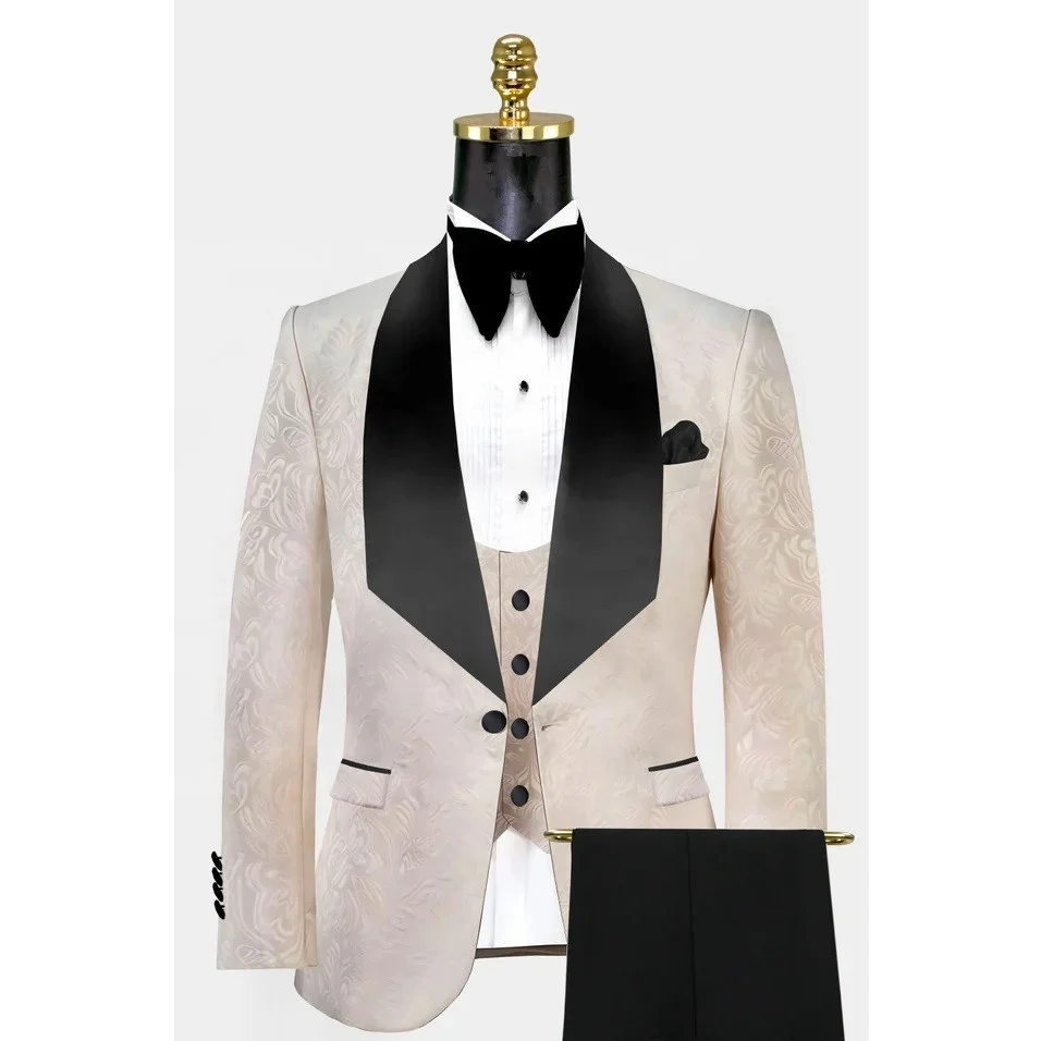 

Men 3 Piece Champagne Butterfly Jacquard Fabric Wide Satin Lapel Slim Flit Custom Wedding Suits