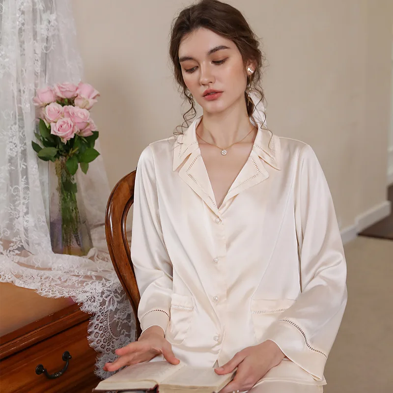 

Wholesale New Style Suit Collar Loungewear Women Sets Loose Solid Silk Pajamas Long Sleeved Lounge wear