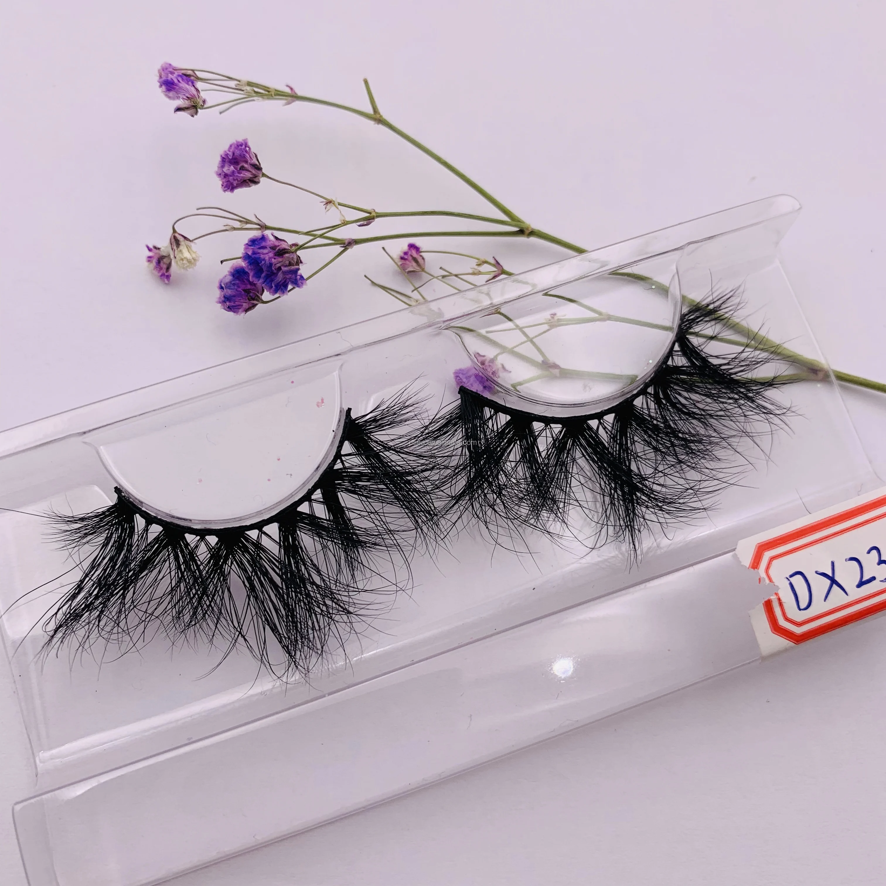 

Luxury 20mm 3d 6d Fluffy Curl Zero Cruelty Mink Eyelashes Supplier Customize Your Own Lash Boxes, Black color