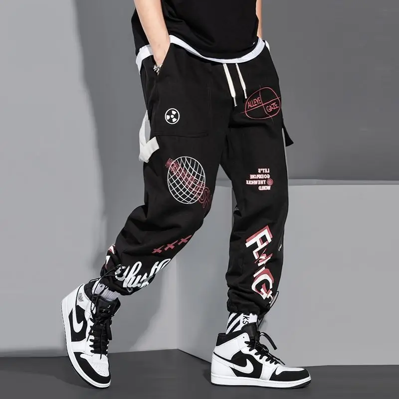 

Wholesale 2020 New Cargo Pants Hip Hop Casual Trousers Men Loose Jogger Track Pants Men Design Printed Pocket Jogging Sweatpants, Black,gray