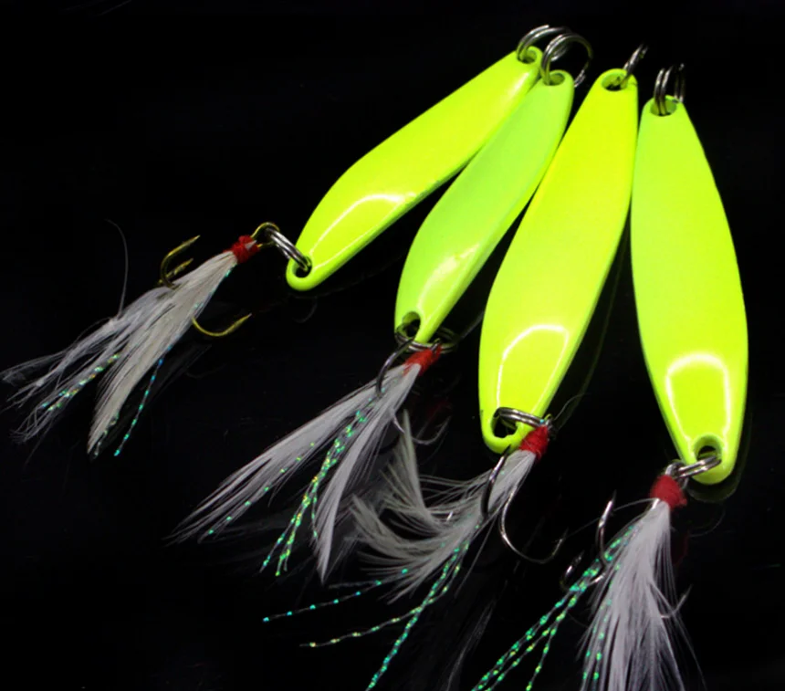 

Wholesale luminous Sequins with Feather Fishing Lures Spoon Lure Hard Baits Bass Pike Fishing Tackle, 1 colors