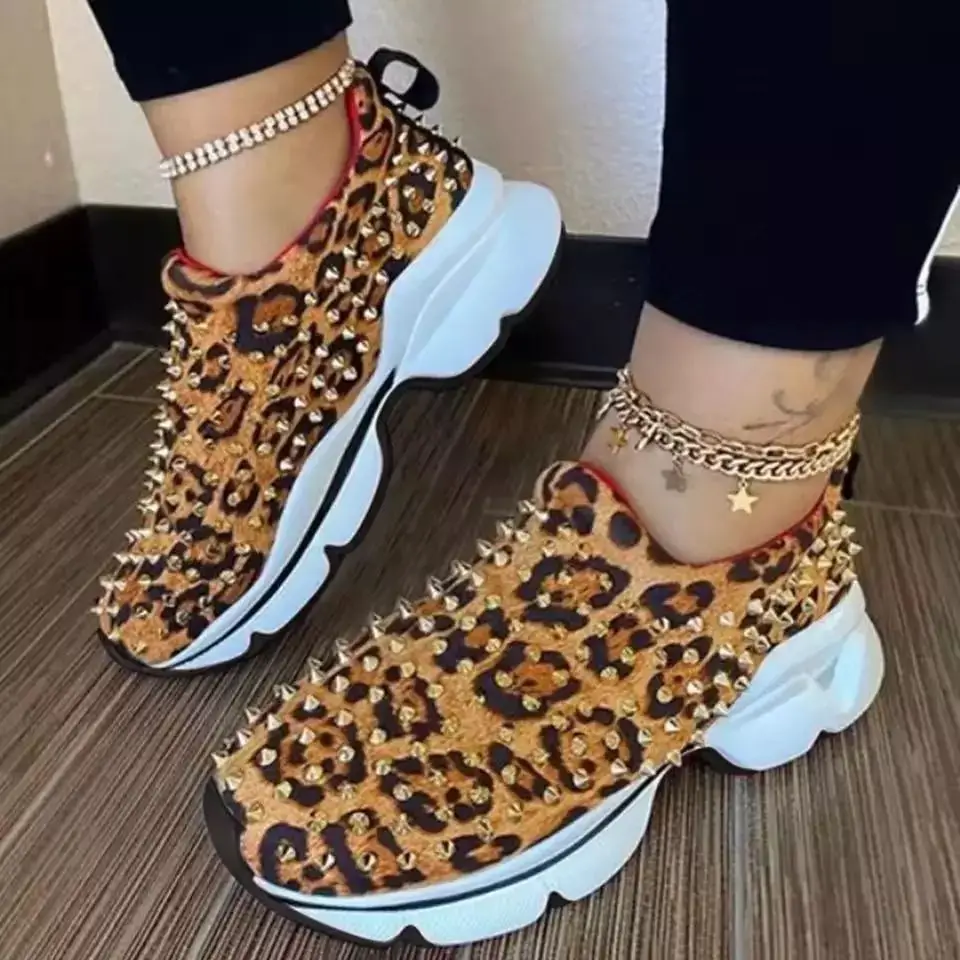 

2020 Sneakers Women Vulcanized Woman Rivet Shoes Female Platform Wedges Women's Fashion Casual Ladies Slip On Footwear Plus Size, Black,red,leopard