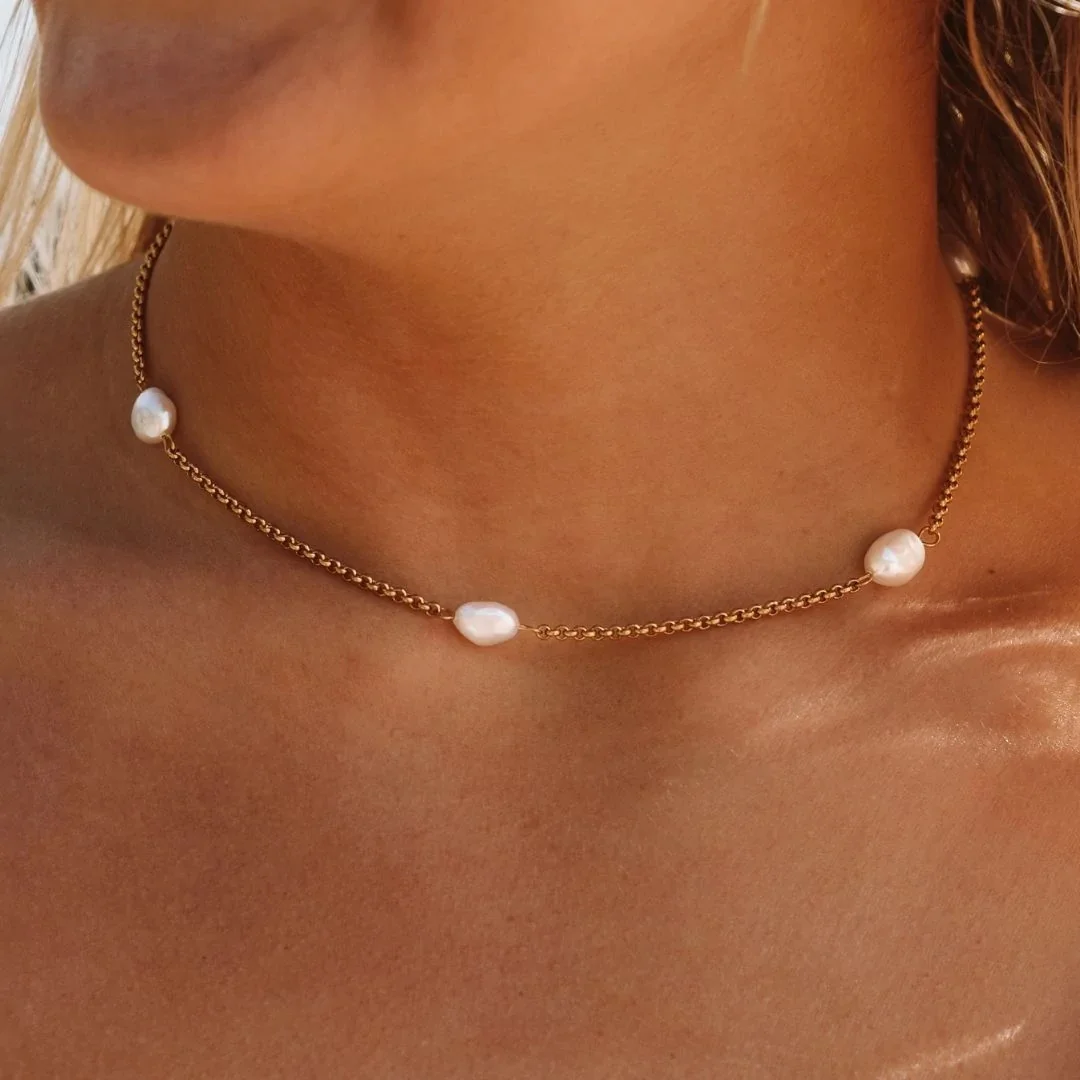 

Fashion 2023 New Design Minimalist Women Choker Necklaces Charm Stainless Steel Chain Freshwater Pearl Necklace