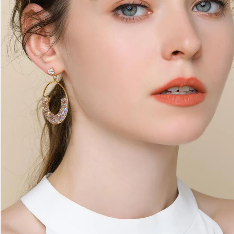 

Luxury Shining Crystal Geometry Hoop Earrings Gold Silver Rhinestone Round Circle Earring for Party