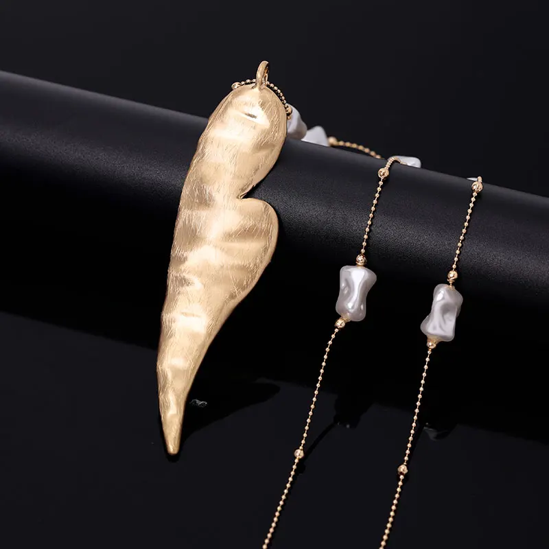 TongLing irregular heart pendant pearl necklace elegant female vintage 18k gold necklace
