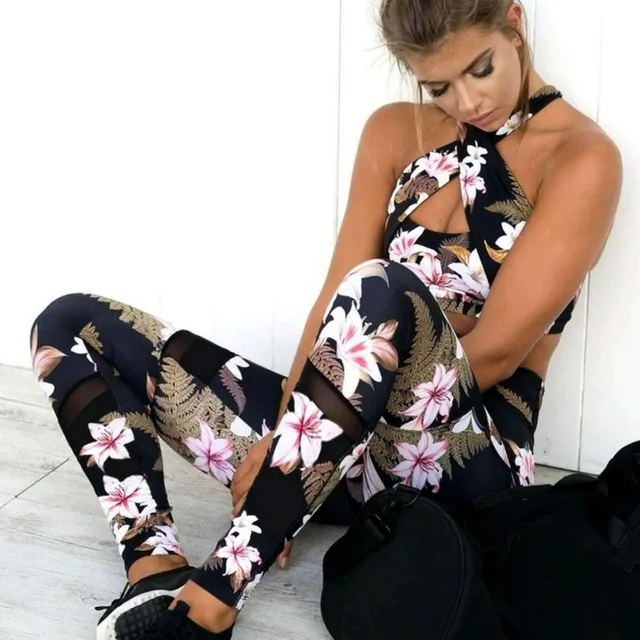 

New Design Fitness Yoga Wear Flower Printing Yoga Pants Sexy Crisscross Crop Sports Bra Hollow Out Yoga Set For Women