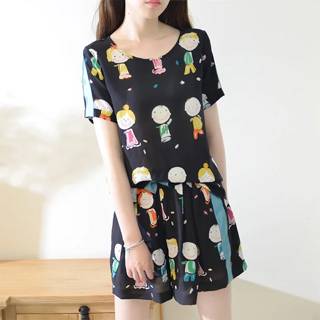 
100% Pure Natural Digital Printed Satin Silk Fabric Silk 