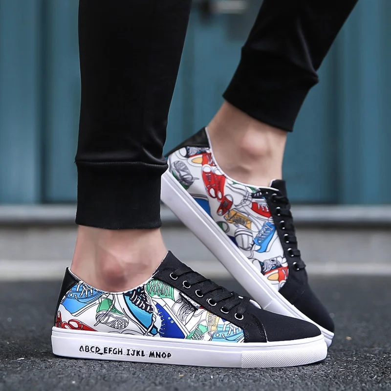 

Men's canvas shoes student casual shoes printed stylish canvas shoes men, Red,blue,black