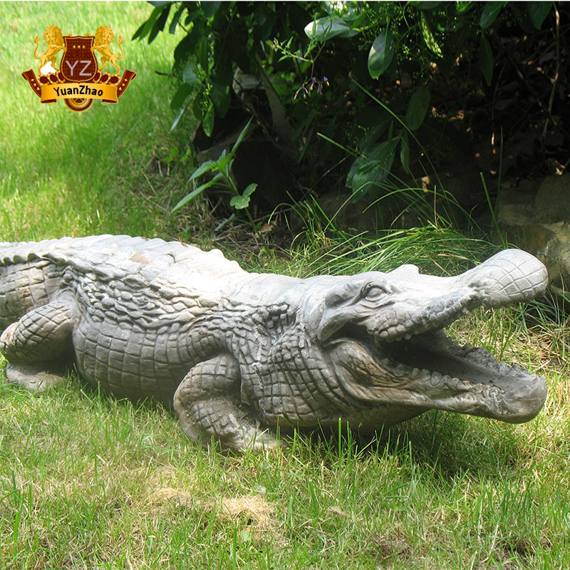 Fiberglass Alligator Figurine Life Size Crocodile Statue Hand Made