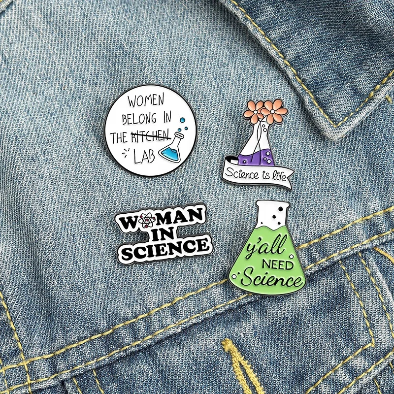 

Lovely cartoon chemistry experiment beaker brooch alloy paint high grade brooch anti - light pin wholesale, As picture