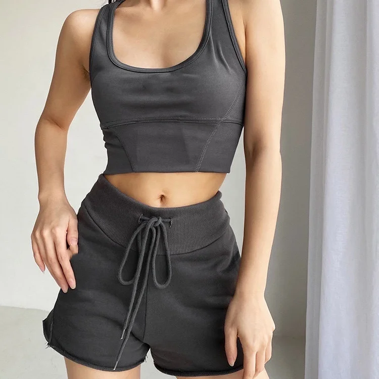

Custom Quality Sport Fitness wear set Lightweight Summer Breathable Sexy Crop Tank Top Shorts Gym Workout Women Jogging Suit
