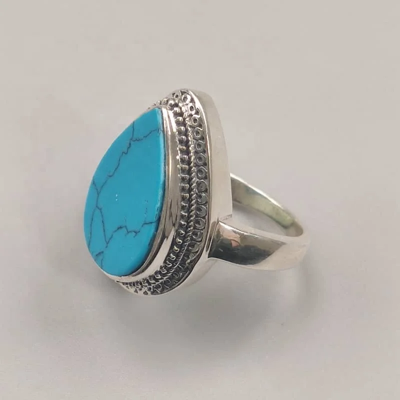 

Trendy design sterling silver 925 Turquoise stone ring Water Drop men Gift 18k Gold Plated Turquoise inlaid rings 925 silver, White gold (rose gold, yellow are avaliable)