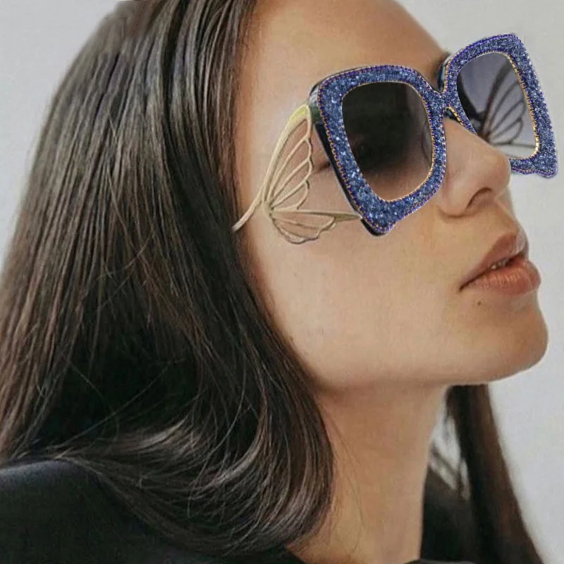 

3640 Newest Luxury Oversized Metal Butterfly Frame Gradient Women Diamond Sunglasses, As shown