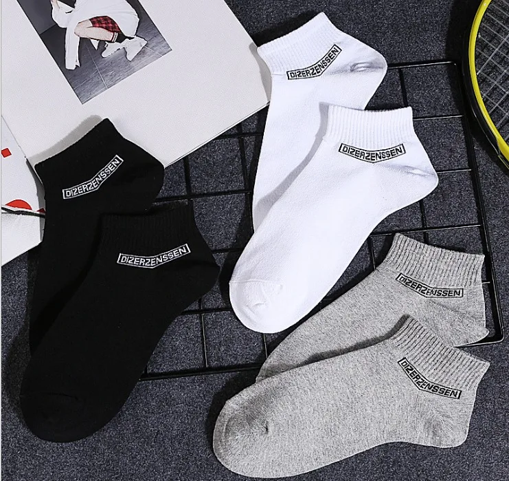 

Cotton Men Simple Custom Design Socks