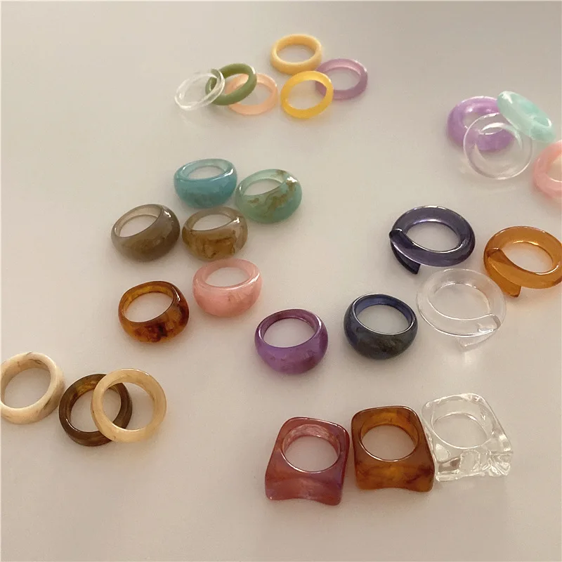 

New design high fashion transparent clear acrylic ring statement jewelry resin ellipse rings INS hot style, Picture shows