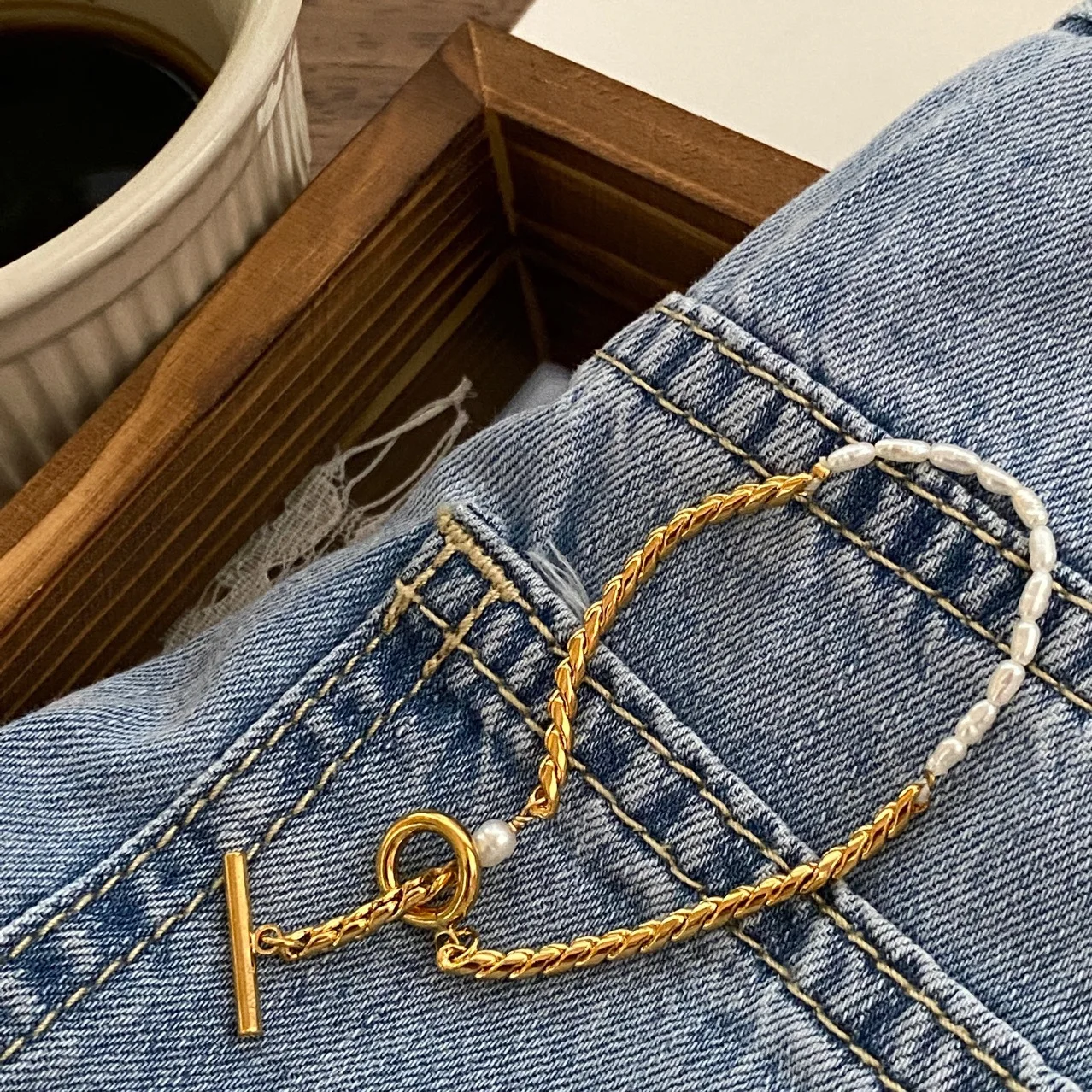 

Luxury Freshwater Pearl Twist Chain Bracelet Stainless Steel 18k Gold Plated Pearl Bead Chain Bracelets