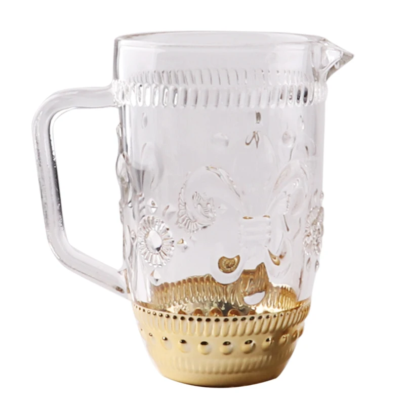 

Golden Pressed Embossed Vintage Wine Glasses Transparent Glass Water Cup