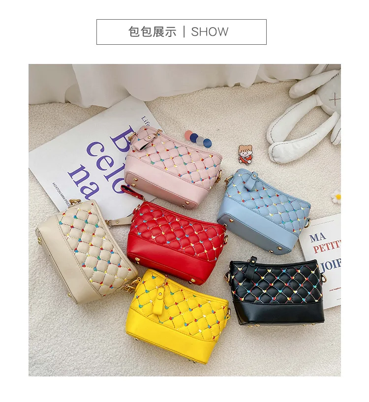 

Wholesale Kids Mini Purses and Handbags Leather Small Coin Pouch Beaded Clutch Bag