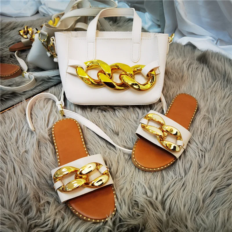 

Wholesale Leather Luxury Women Designer Chain Handbag Purse Bag And Match Shoe Slippers Sandals Set For Women