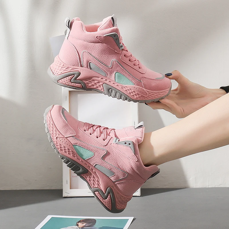 

2020New Fashion Winter Boots Women Ankle Warm PU Plush Winter Female Shoes Sneakers Flats Lace Up Ladies Shoes Women Short Snow