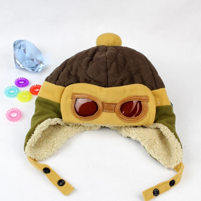 
Crazy sale Guangzhou winter kids fashion hat winter kids pilot hat cartoon knitted baby hat 