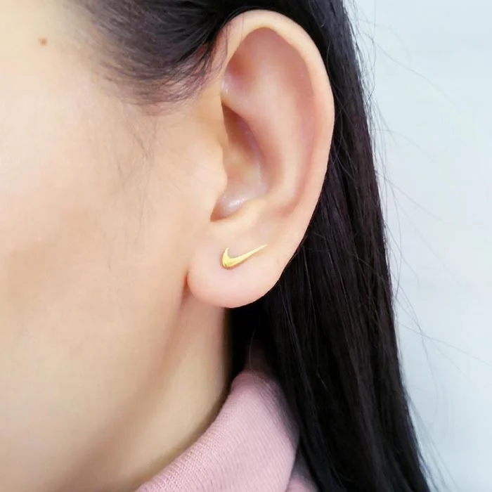 

Plated 14k gold 925 sterling silver earring LYE0314