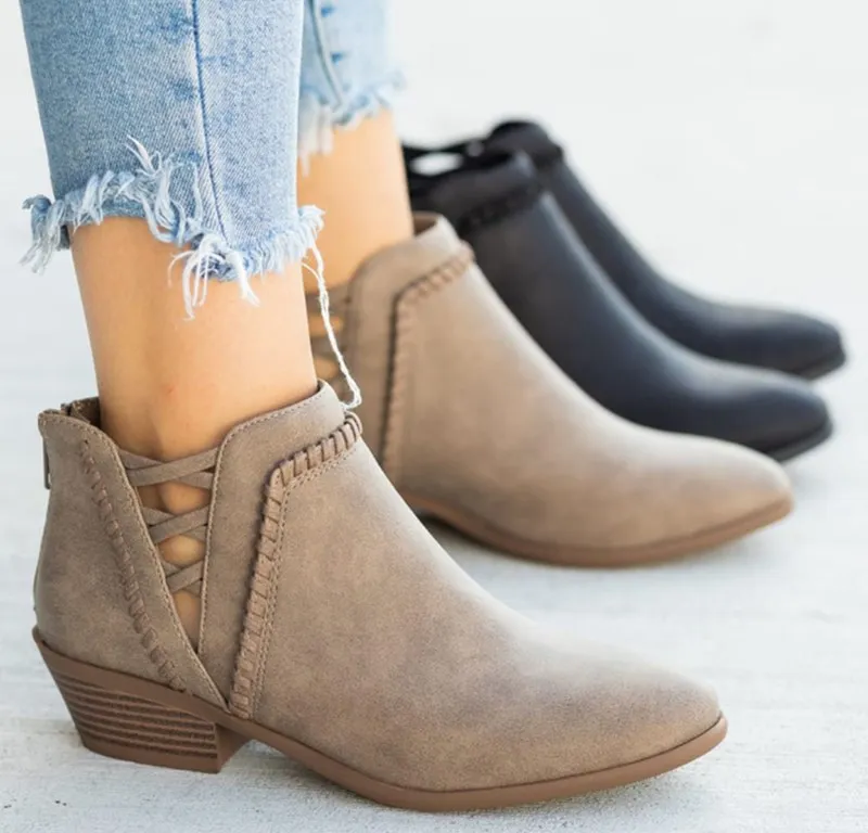 

Autumn Winter New Style Leather Comfortable Non-slip Platform Boots Women's Casual Shoes, Customized color