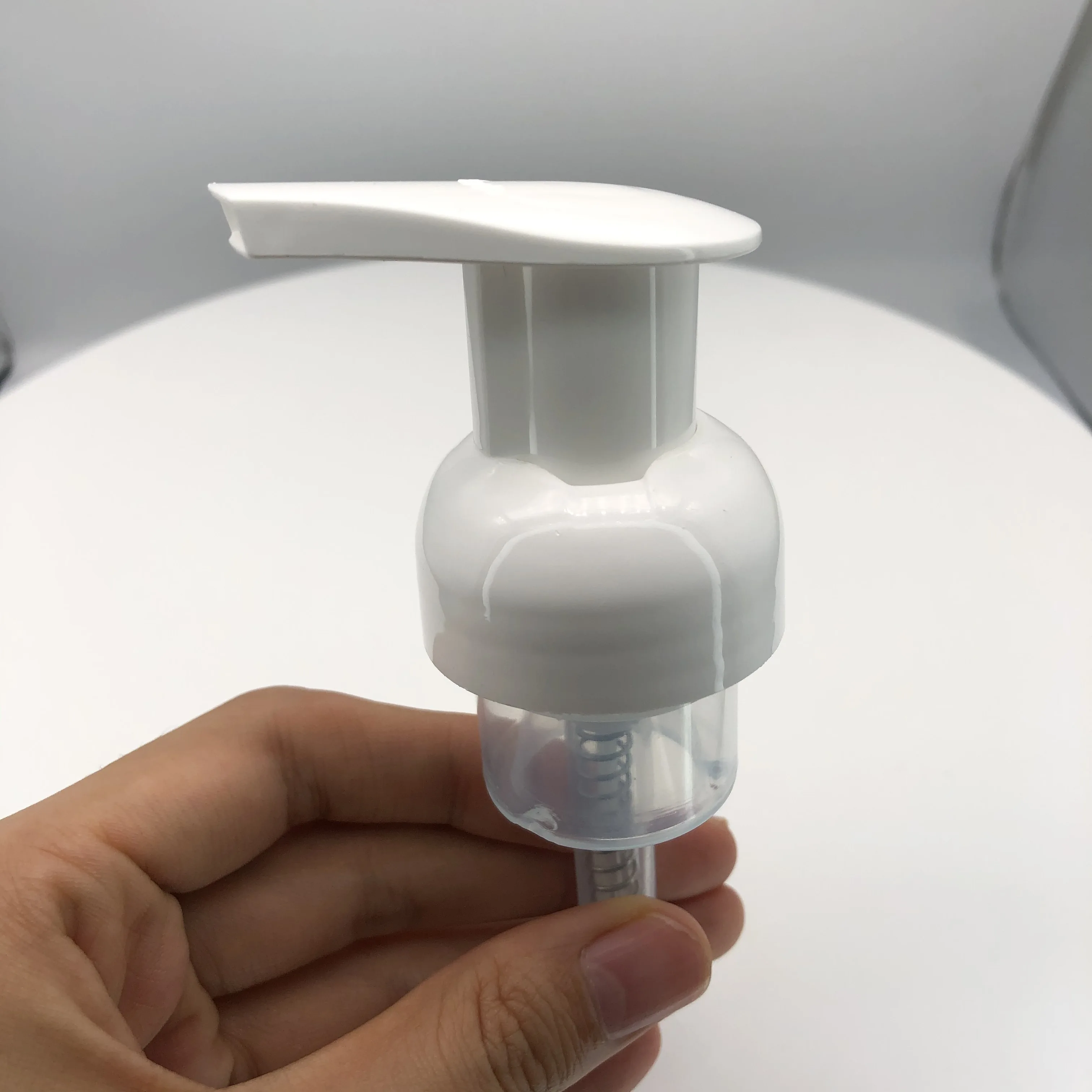 38/400 38mm White Hand Foam Pump Soap Dispenser For Hand Washing Leftright Lock Buy 38/400