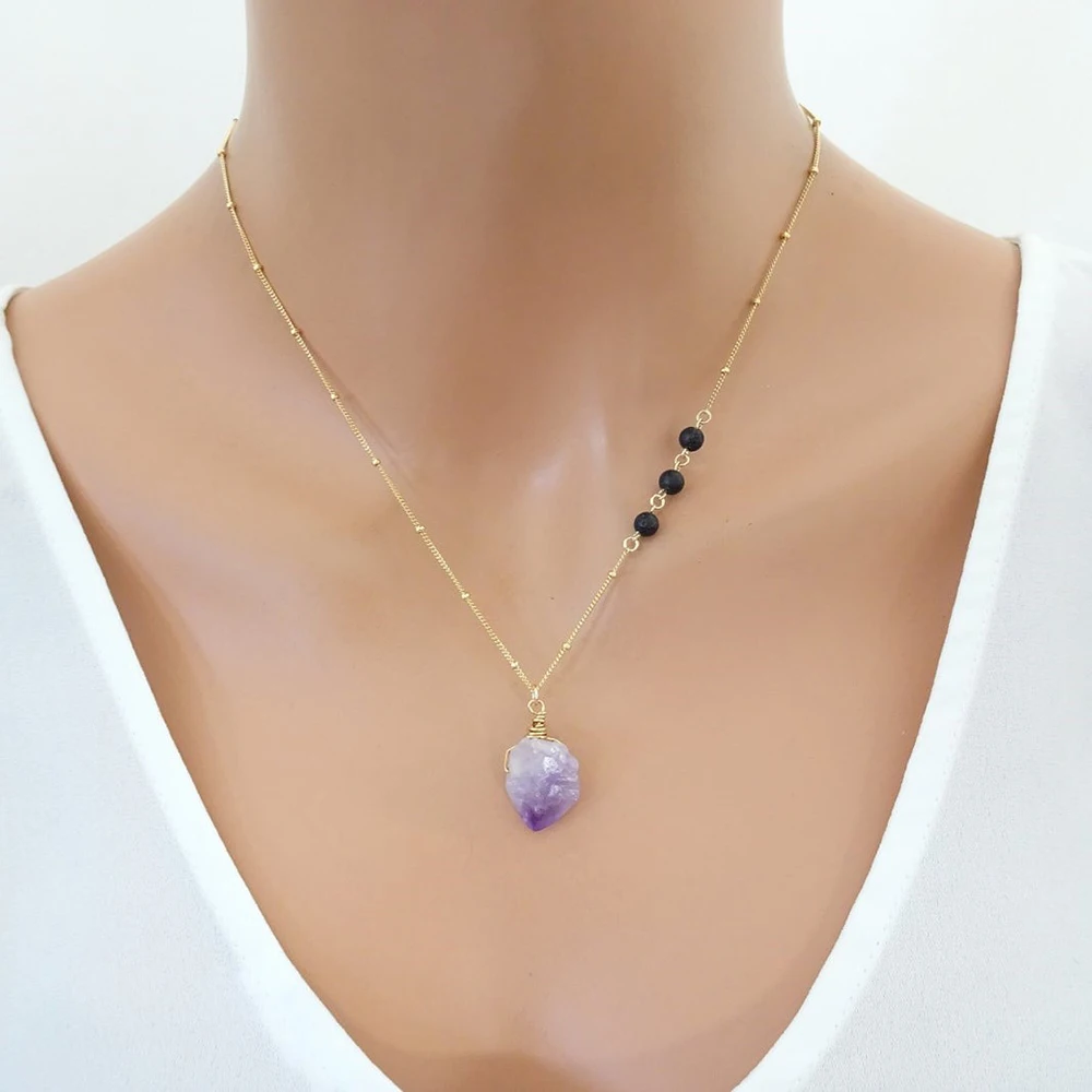 

Raw Amethyst Crystal Pendant NecklaceLava Oil Diffuser Rough Healing Crystal Points Purple Stone Necklace For Women Gift