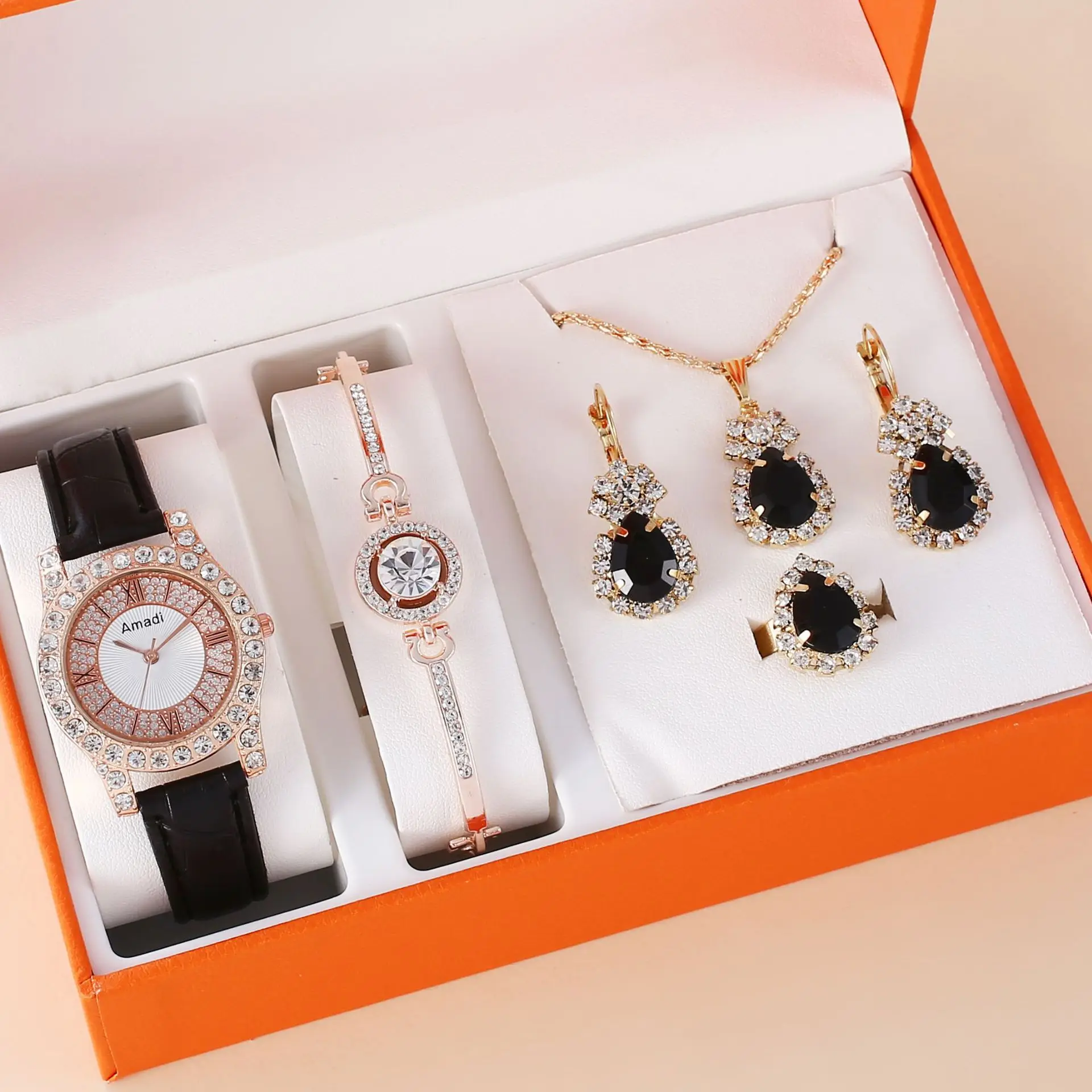 

Hot Selling Women's 5 PCS Set Watch Women Ring Necklace Earring Luxury full Diamond Wristwatch Casual Women Watches Bracelet Set