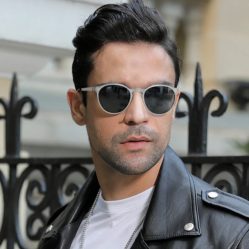 

Wholesale 2021 Fashion Men Screwless Steel IC Metal Frame Round Retro Sunglasses, Customized color