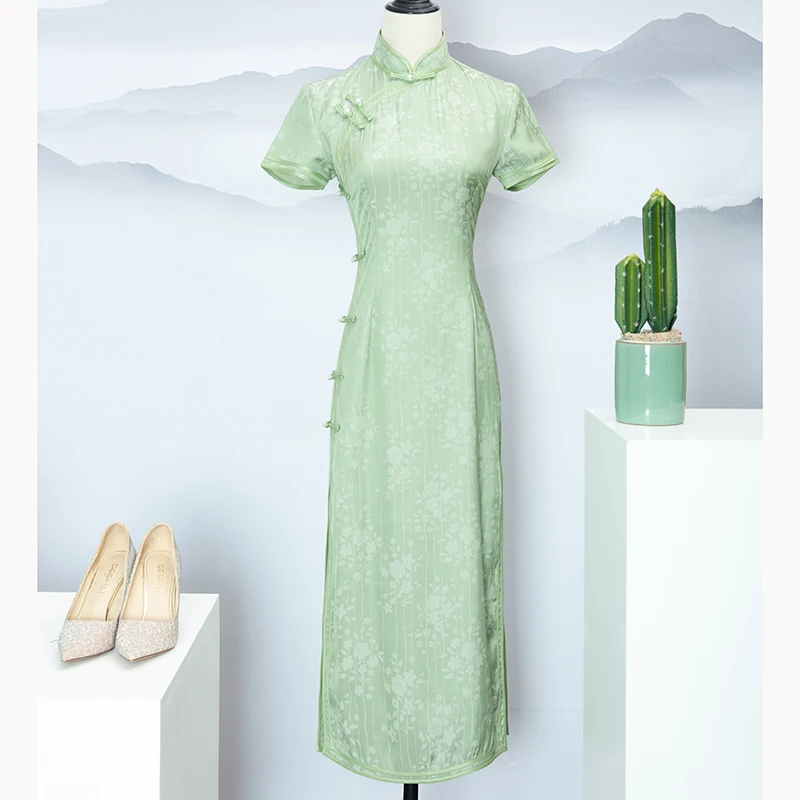 

wholesale Chinese traditional Qipao fashion cheongsam dress with Sabrina pattern prom dress for women, Green