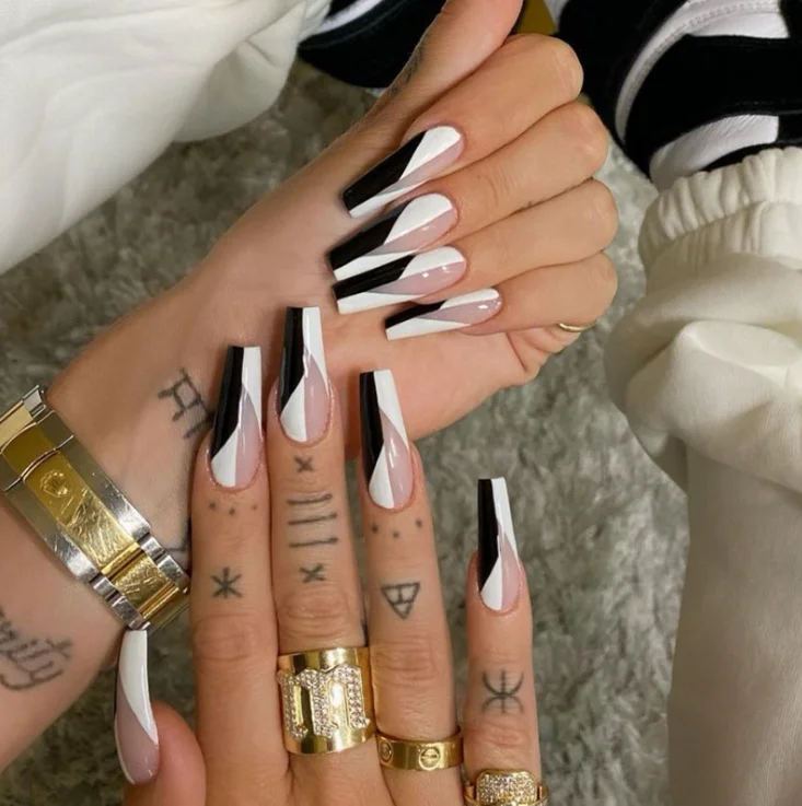 

24Pcs pink french false black geometry color Artificial Fingernails