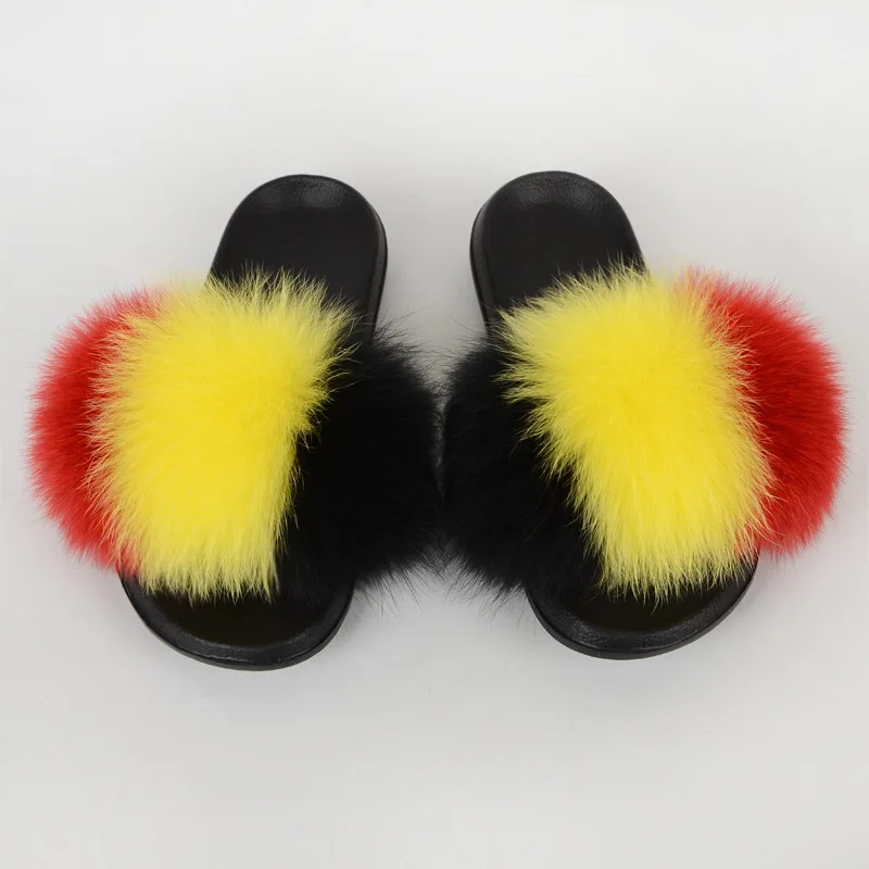 

Curlyfur 2021 wholesale customized women girls fur slides slippers high quality PVC real fur sandals