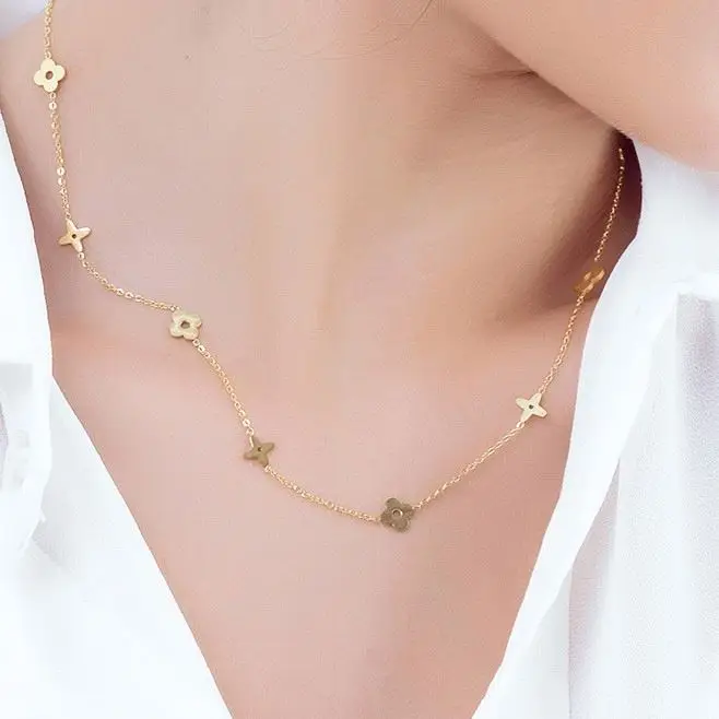 

Bridal Chic 18K Gold Plated Fashion Jewelry Stainless Steel Lucky Clover Necklace