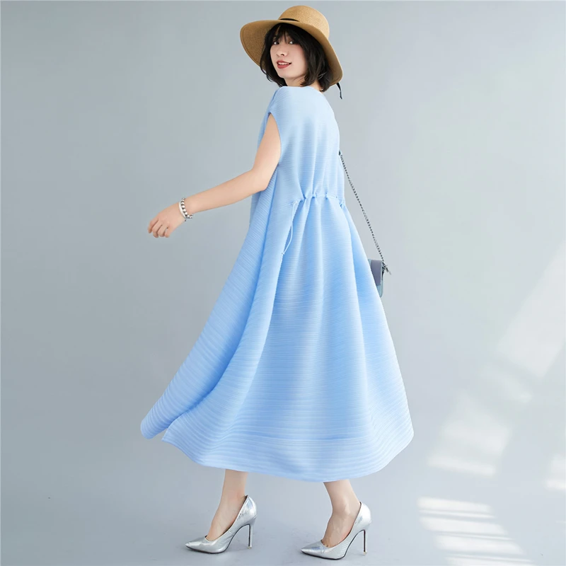 

2020 Luxury Women Ladies Summer Miyake Pleats Drawstring Pleated Maxi Dress, As shown