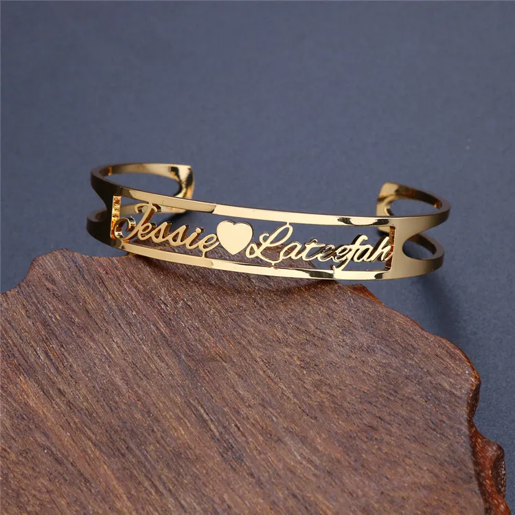 

DIY custom bracelet stainless steel heart-shaped bracelet cut name custom holiday gift, Picture shows