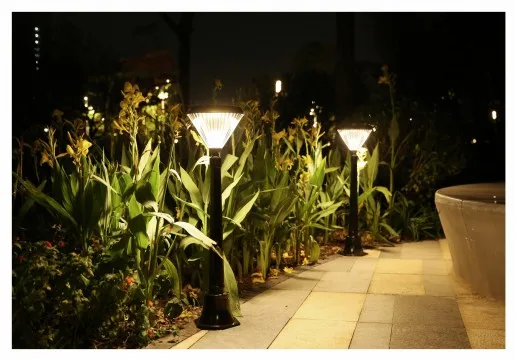 Hot sale  solar power garden light  led outdoor court light pathway landscape lamp