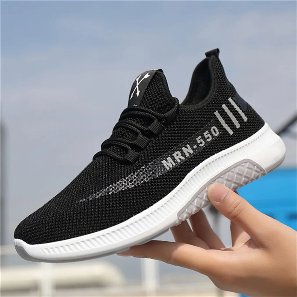 

Hot Sale Wholesale Breathable Men's Comfortable Sports Running Shoes, Black