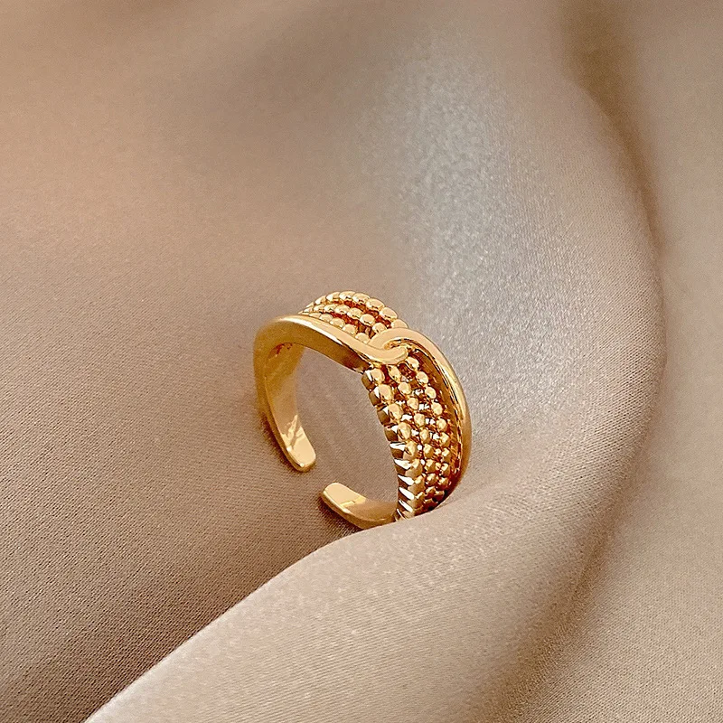 

Hot Selling Fashion Gold Plated Open Ring Simple Luxury Round Ring For Women adjustable Gold Plated Ring