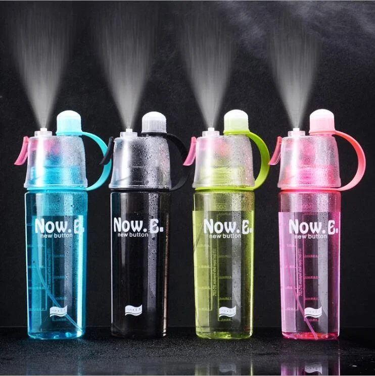 

hot Selling 400ml 600ml Custom Leak Proof Sports plastic Spray Water Bottle with Spray Mist, Red green blue black